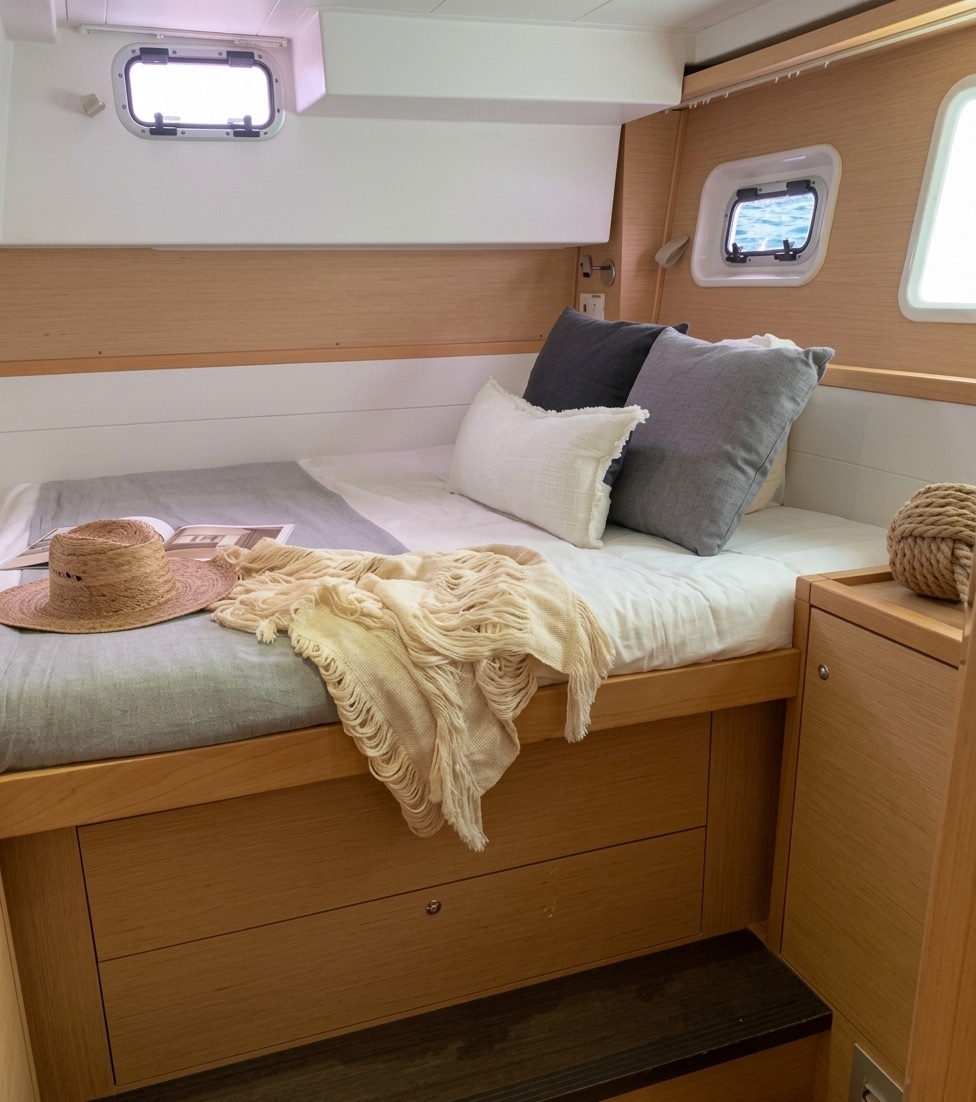 Nauclub Charter Alquier Barco en Ibiza Formentera Sanxenxo 15 El catamarán LaNena